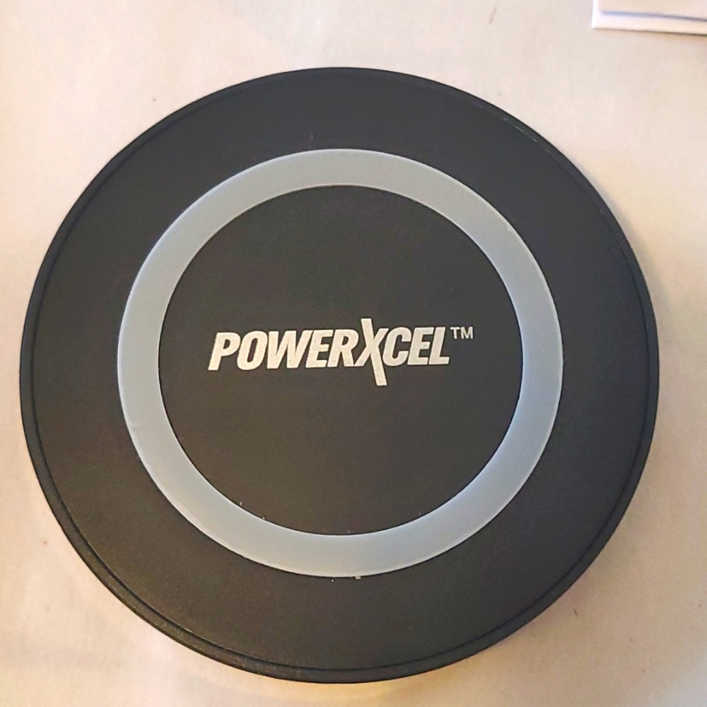 WIRELESS CHARGING PAD